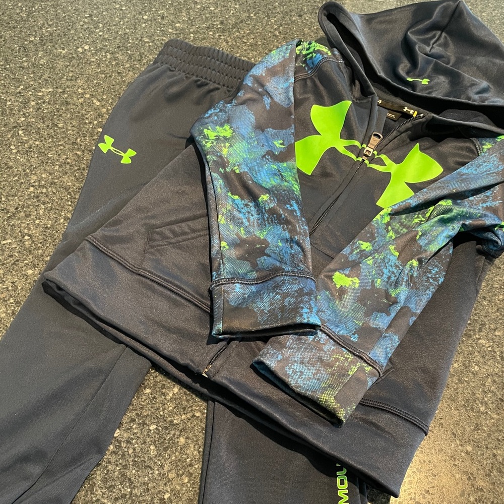 Under Armour kids sweat suit set